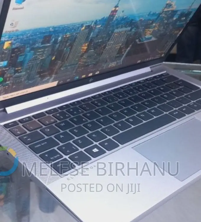 New Laptop HP EliteBook 830 G7 8GB Intel Core I5 SSD 512GB