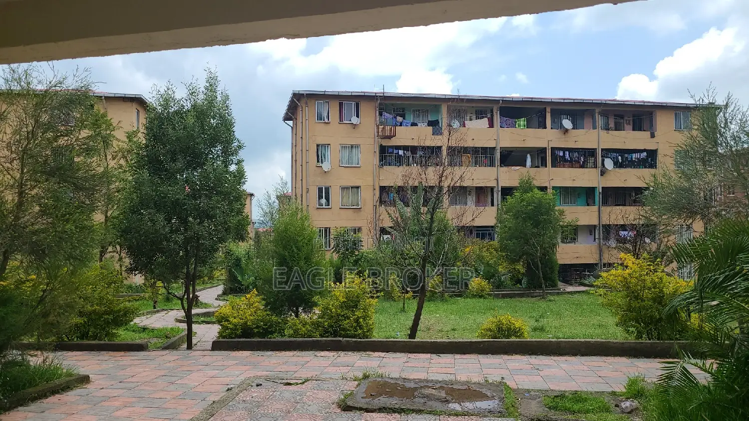 Furnished 1bdrm Condo in Eagle Broker, Yeka for sale