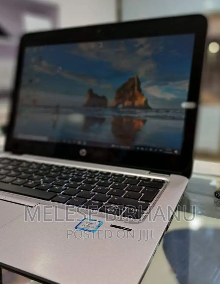New Laptop HP EliteBook 820 G3 8GB Intel Core I5 SSD 512GB