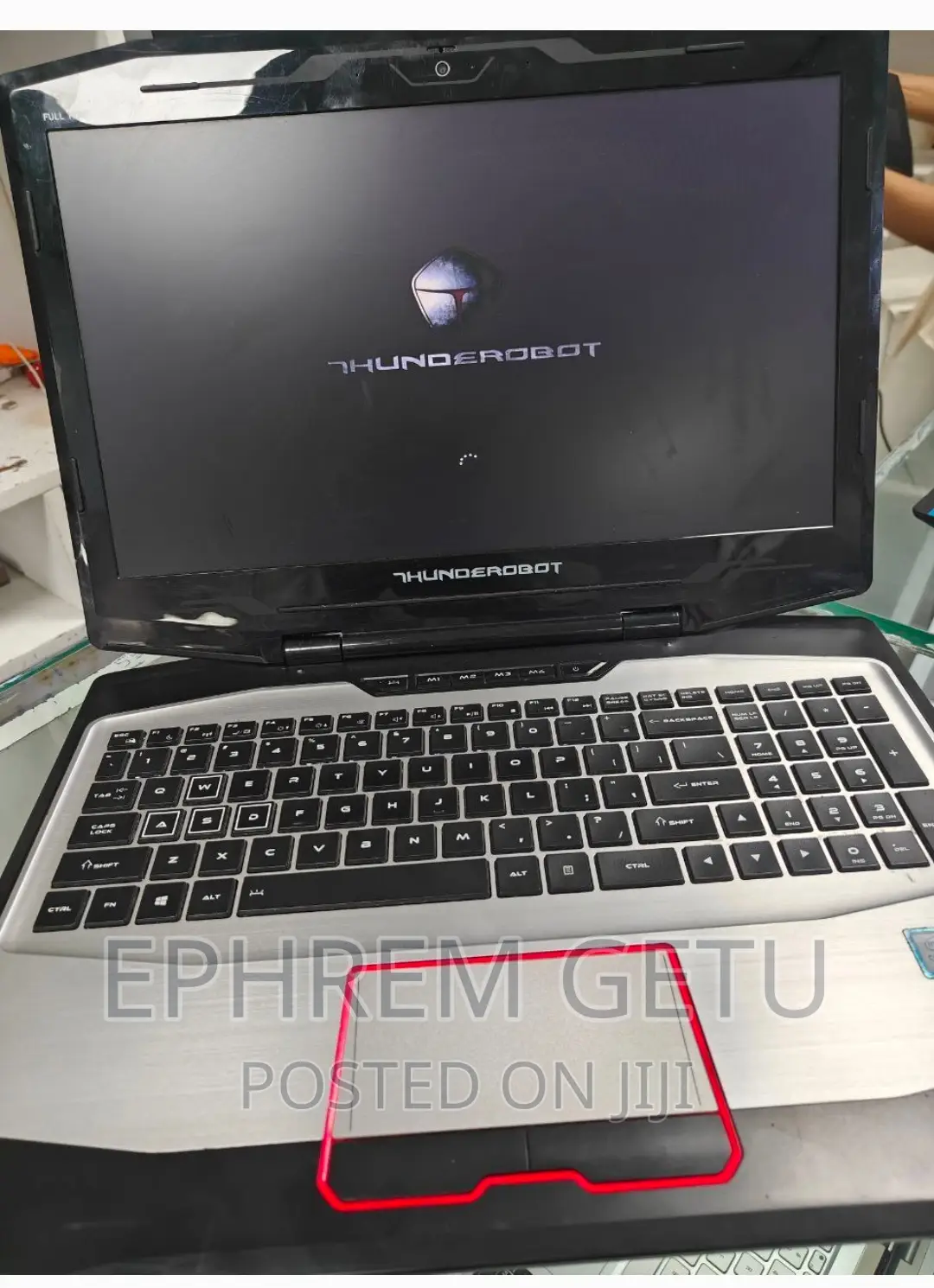 New Laptop 8GB Intel Core I5 SSD 256GB