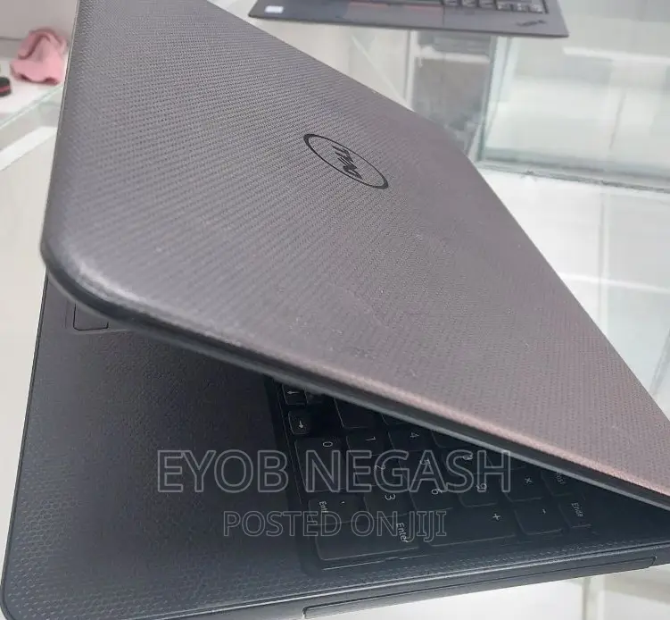 Laptop Dell Inspiron 15 8GB Intel Core I3 HDD 500GB