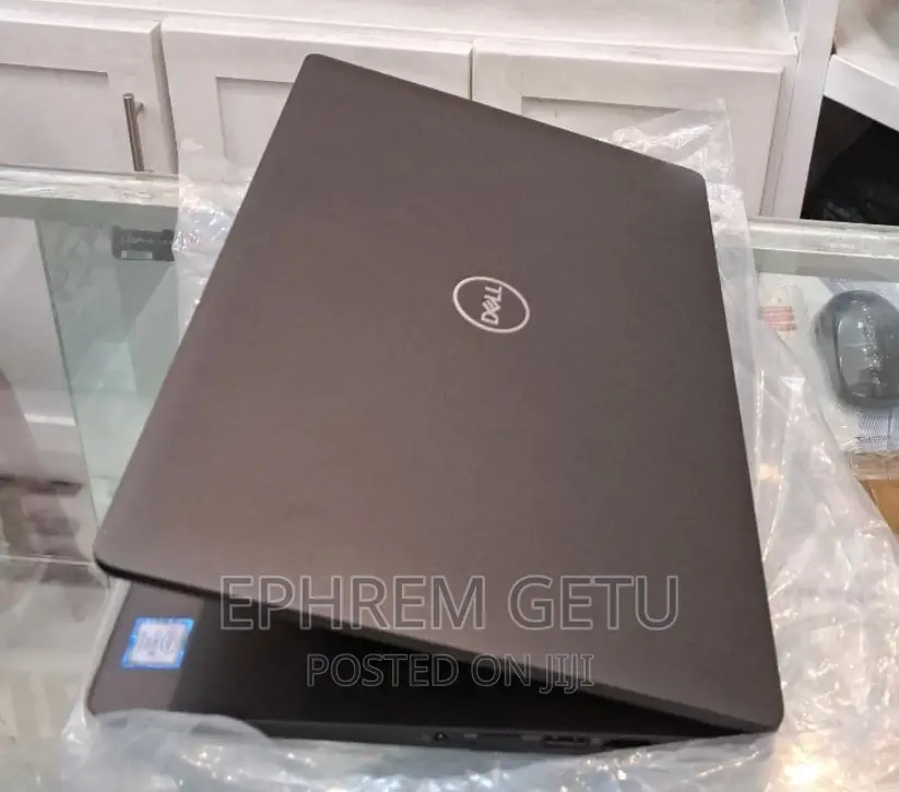 New Laptop Dell Latitude 5310 8GB Intel Core I5 SSD 256GB