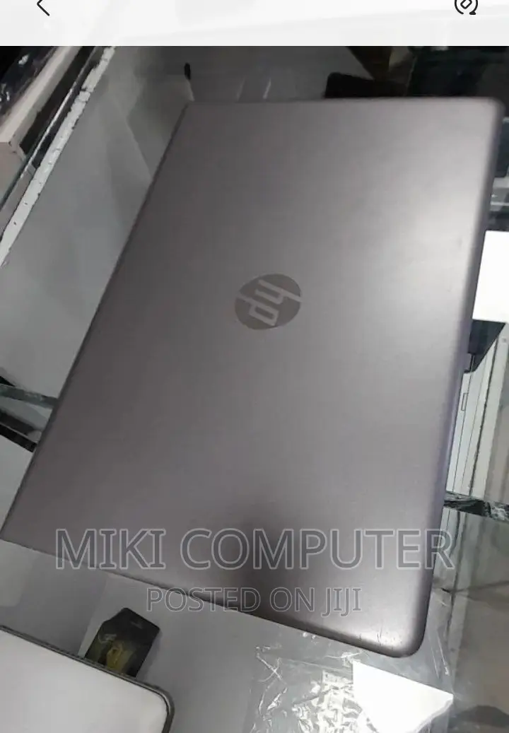 New Laptop HP Pavilion 15 8GB Intel Core I7 SSD 256GB