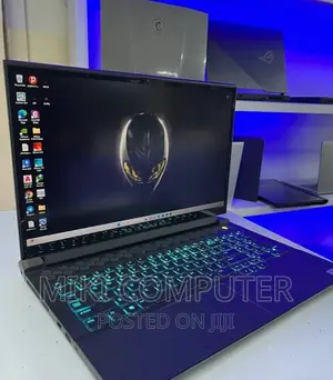 New Laptop Alienware M17x R2 32GB Intel Core I7 SSD 1T