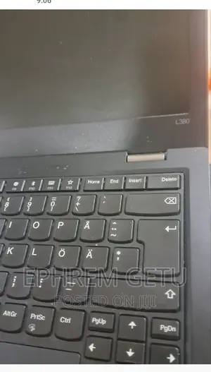 Photo - New Laptop Lenovo ThinkPad Yoga 8GB Intel Core I3 SSD 256GB