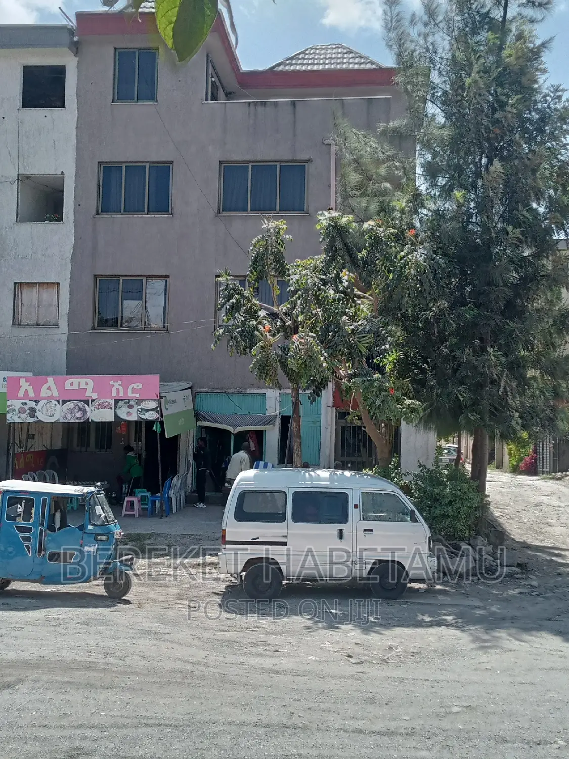 Furnished 6bdrm House in ሃይሌ ጋርመንት, Nifas Silk-Lafto for sale