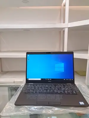 Photo - New Laptop Dell Latitude 5330 256GB Intel Core I7 SSD 512GB