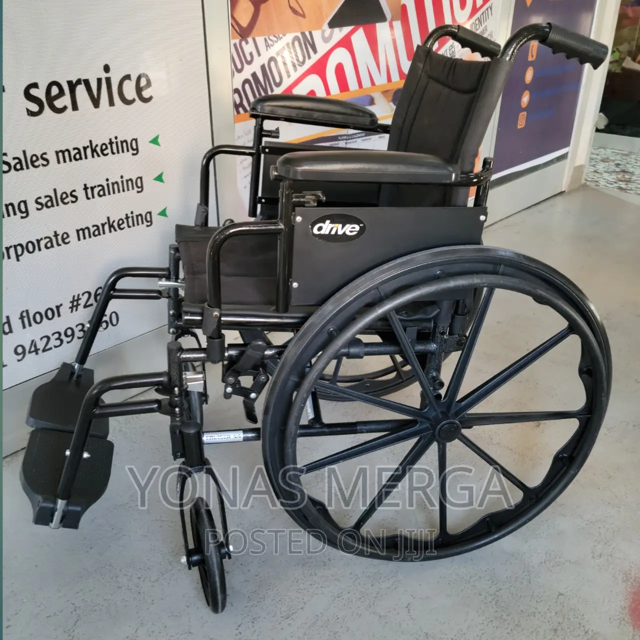 Wheelchairs/Mobility Assistance/for Disabled Individuals