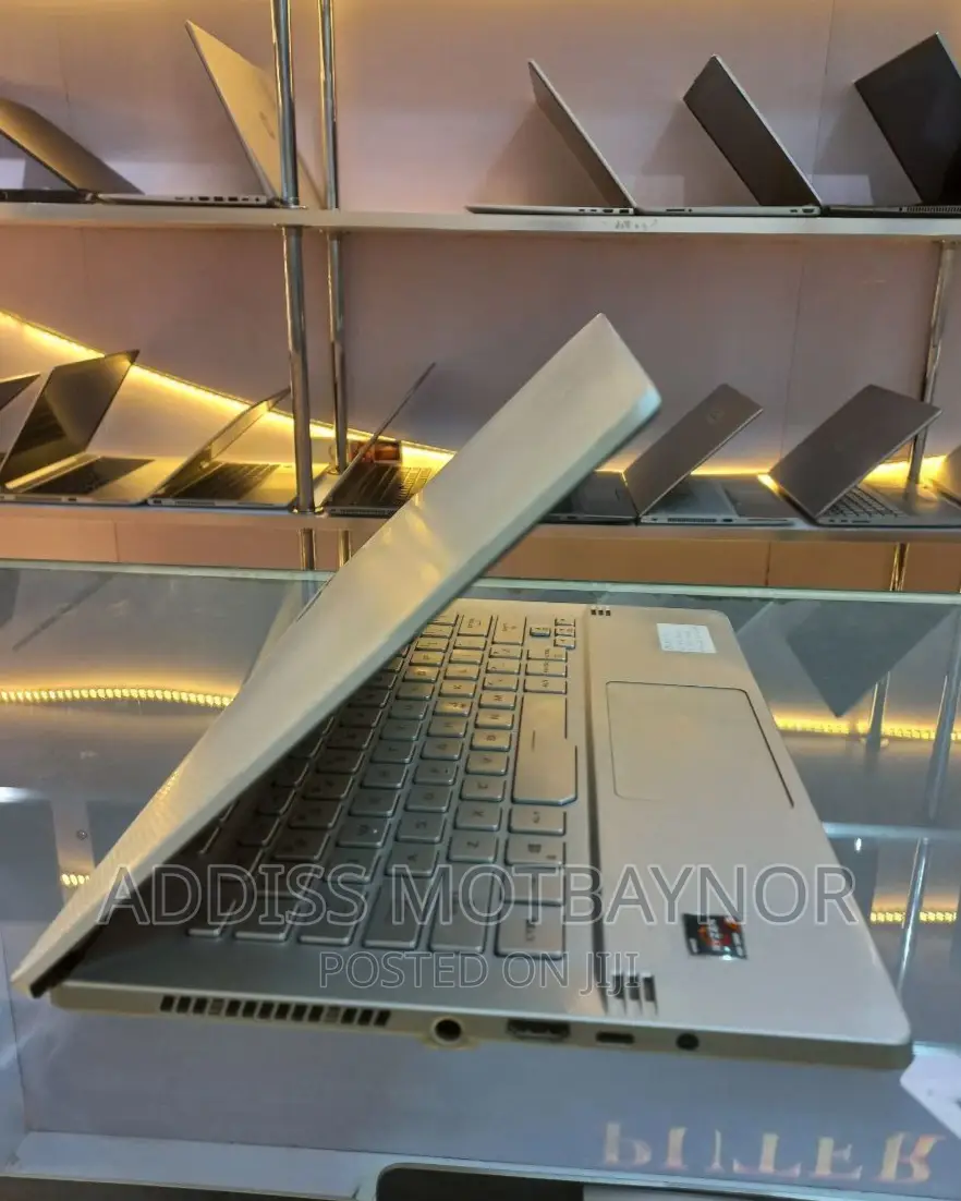 New Laptop HP Stream Notebook 40GB Intel Core I7 SSD 2T