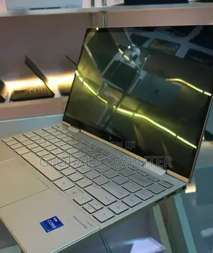 New Laptop Apple MacBook 2019 16GB Intel Core I7 SSD 512GB