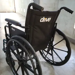 Wheelchair/Fit the Average Adult Fit the Average Adult