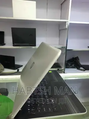 Laptop HP Pavilion 15 8GB Intel Core I5 HDD 1T