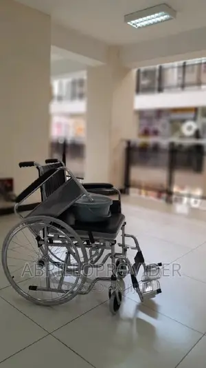 Toilet~Wheelchair×Wheelchair~Wheelchair~Wheelchairwheelchair