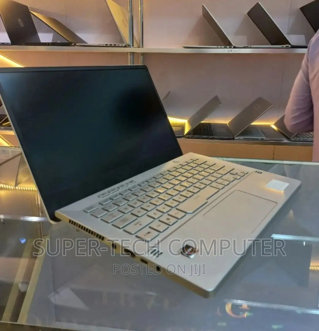 New Laptop Asus ROG Zephyrus G15 40GB AMD Ryzen 9 SSD 2T