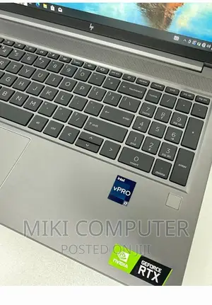 New Laptop HP ZBook 14 16GB Intel Core I7 SSD 512GB