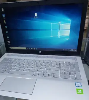 Photo - New Laptop HP Pavilion 15 8GB Intel Core I5 HDD+SSD 640GB