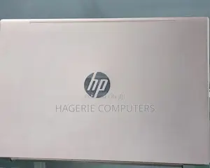 New Laptop HP Pavilion 15 8GB Intel Core I7 SSHD (Hybrid) 1T