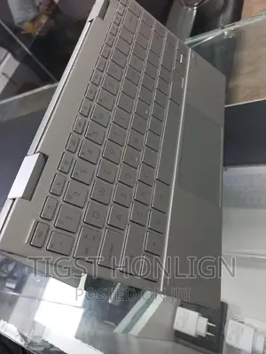 New Laptop HP Envy X360 8GB Intel Core I7 SSD 512GB