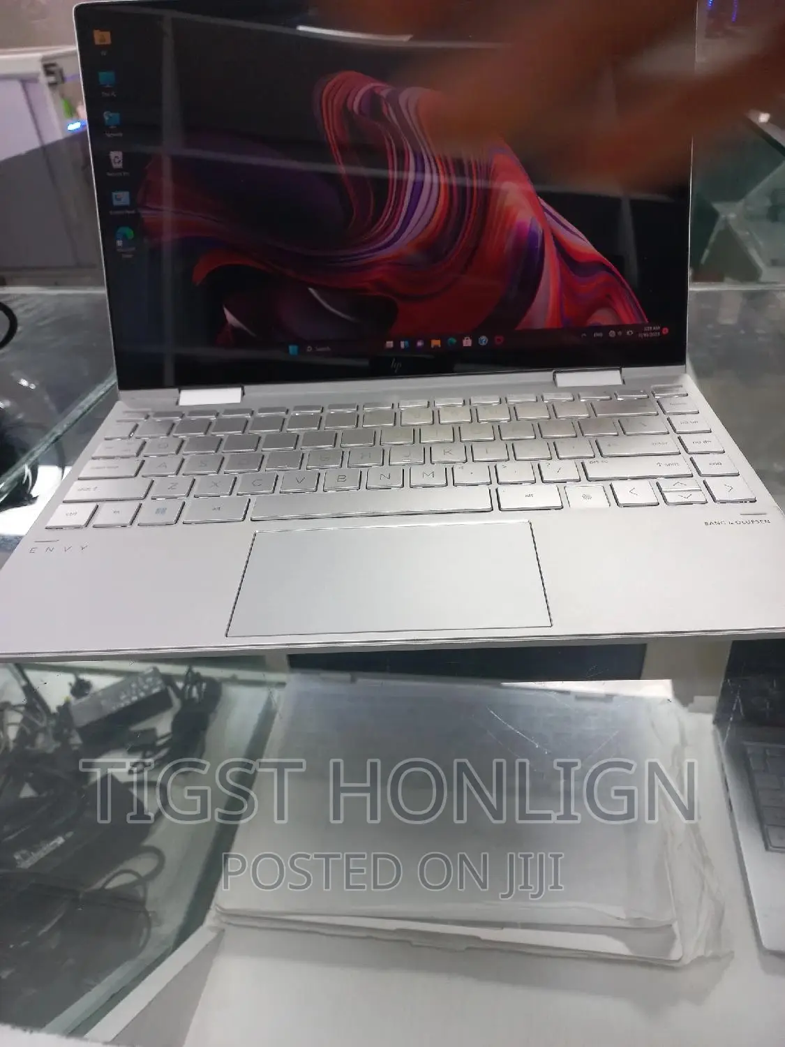 New Laptop HP Envy X360 8GB Intel Core I7 SSD 512GB