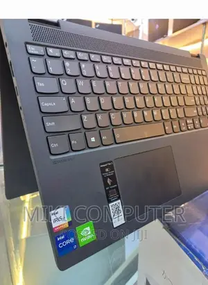 New Laptop Lenovo IdeaPad Flex 15 16GB Intel Core I7 SSD 512GB