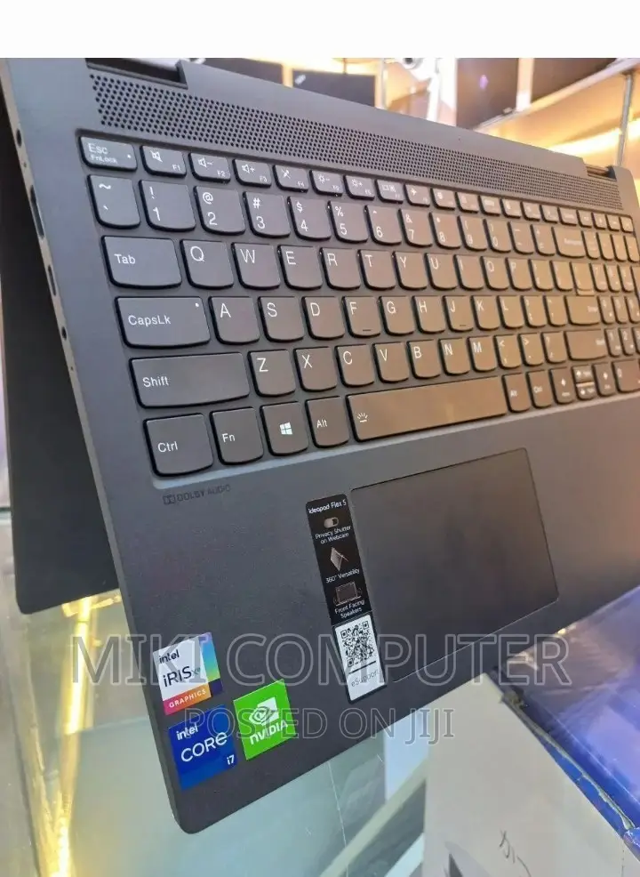 New Laptop Lenovo IdeaPad Flex 15 16GB Intel Core I7 SSD 512GB