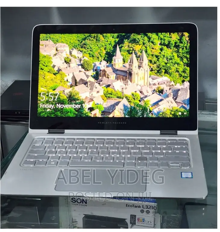 New Laptop HP Spectre X360 8GB Intel Core I7 SSD 512GB