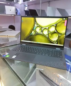 Photo - New Laptop Lenovo ThinkPad Yoga 16GB Intel Core i7 SSD 512GB