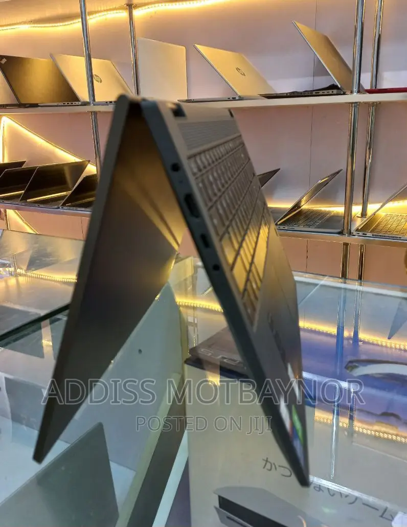 New Laptop Lenovo ThinkPad Yoga 16GB Intel Core i7 SSD 512GB