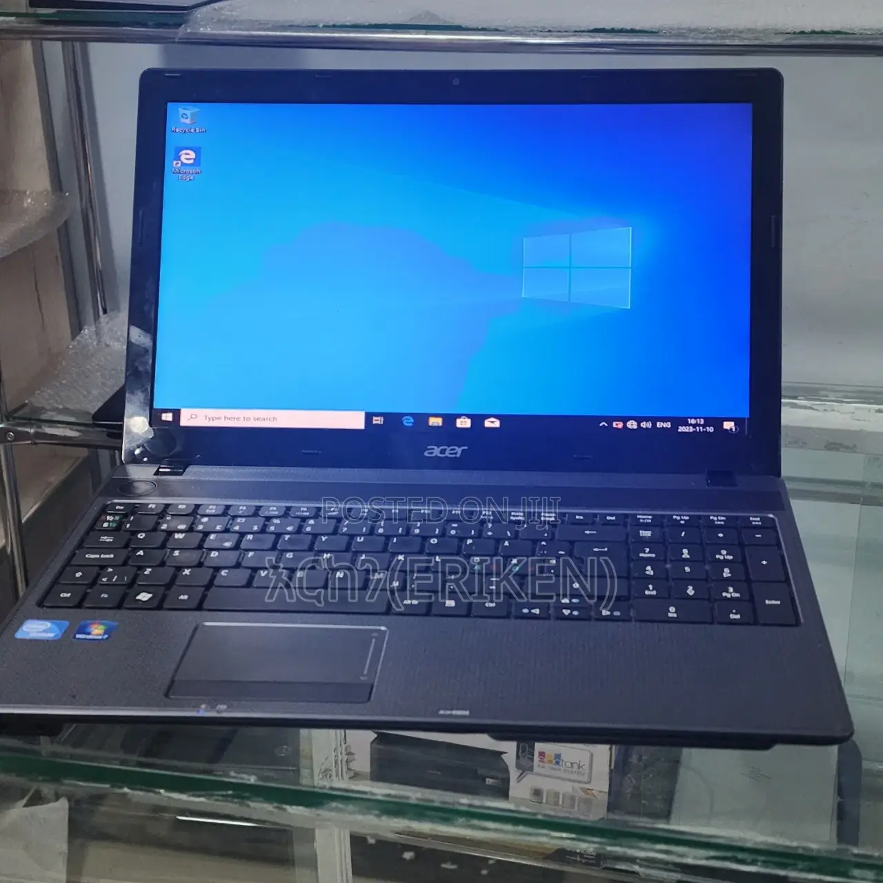 New Laptop Acer Atom Switch 11 SW5 111 4GB Intel Core 2 Quad HDD 500GB