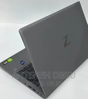 New Laptop HP ZBook Firefly 16inch G9 16GB Intel Core I7 SSD 512GB