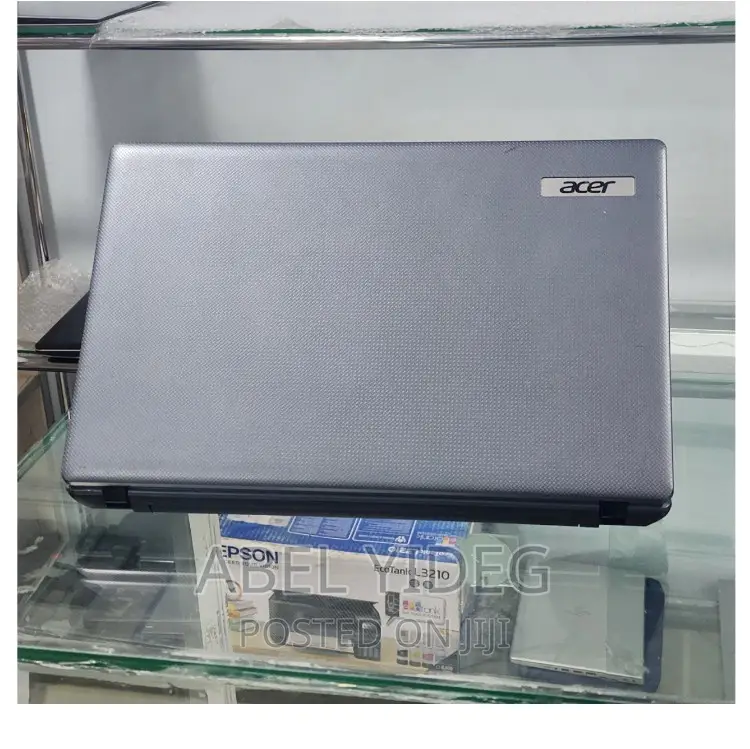 New Laptop Acer 4GB Intel Core 2 Quad HDD 500GB