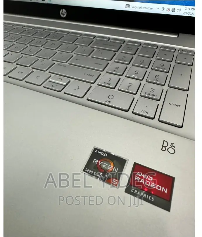 New Laptop HP Pavilion 15 8GB AMD Ryzen 5 SSD 512GB