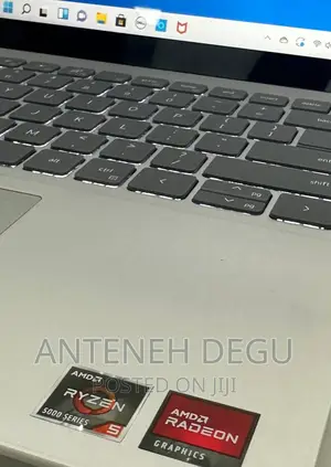 Photo - New Laptop Dell Inspiron 14 5458 16GB AMD Ryzen 5 SSD 512GB