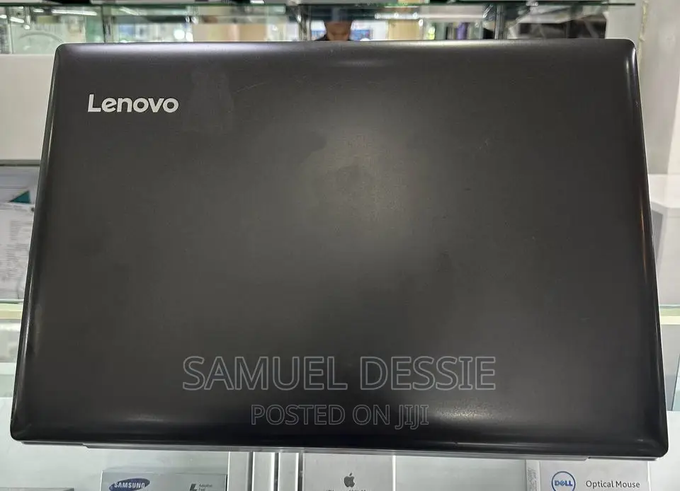 Laptop Lenovo 4GB AMD HDD 500GB