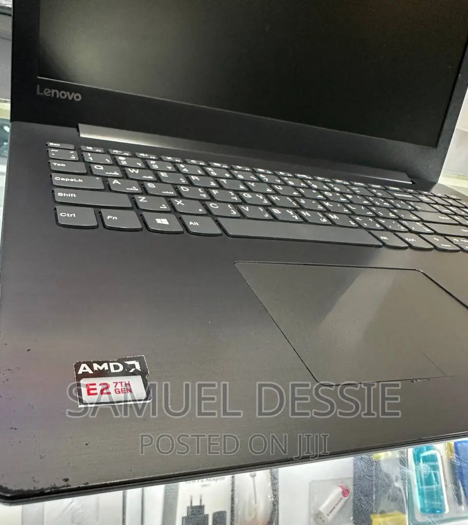 Laptop Lenovo 4GB AMD HDD 500GB