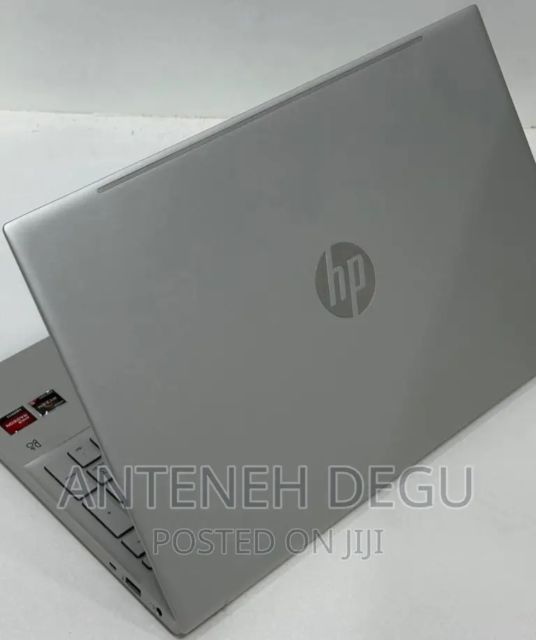 New Laptop HP Pavilion 15 8GB AMD Ryzen 5 SSD 512GB