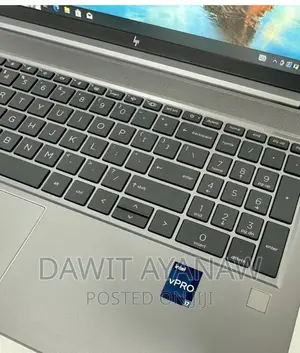 New Laptop HP 8GB AMD Ryzen 3 SSD 256GB