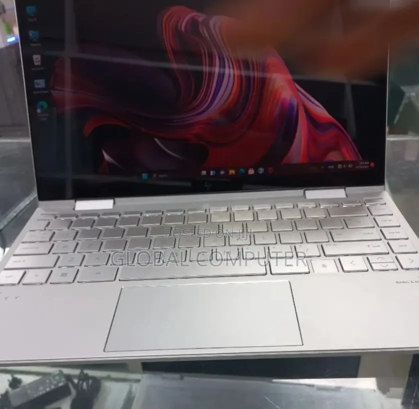 New Laptop HP Envy X360 16GB Intel Core I7 SSD 512GB