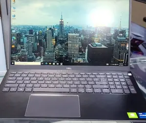 Photo - New Laptop Dell Vostro 3560 16GB Intel Core I7 SSD 512GB