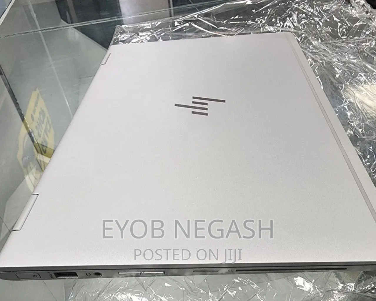 New Laptop HP Spectre 8GB Intel Core I7 SSD 512GB