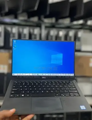 New Laptop Dell XPS 15 (9530) 16GB Intel Core I7 SSD 512GB