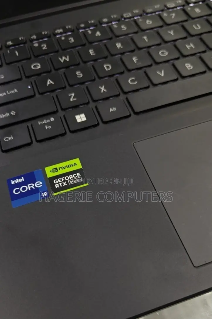 New Laptop Asus 16GB Intel Core I9 SSD 1T
