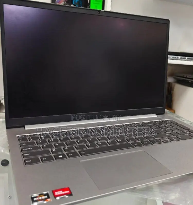 New Laptop Lenovo ThinkBook 15 16GB AMD Ryzen 7 SSD 512GB