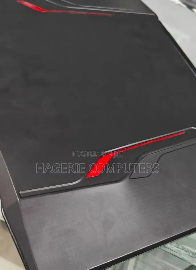 New Laptop 8GB Intel Core I5 SSD 256GB