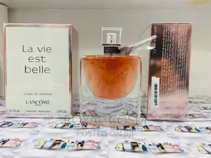 Photo - Lancome La Vie Est Belle Perfume