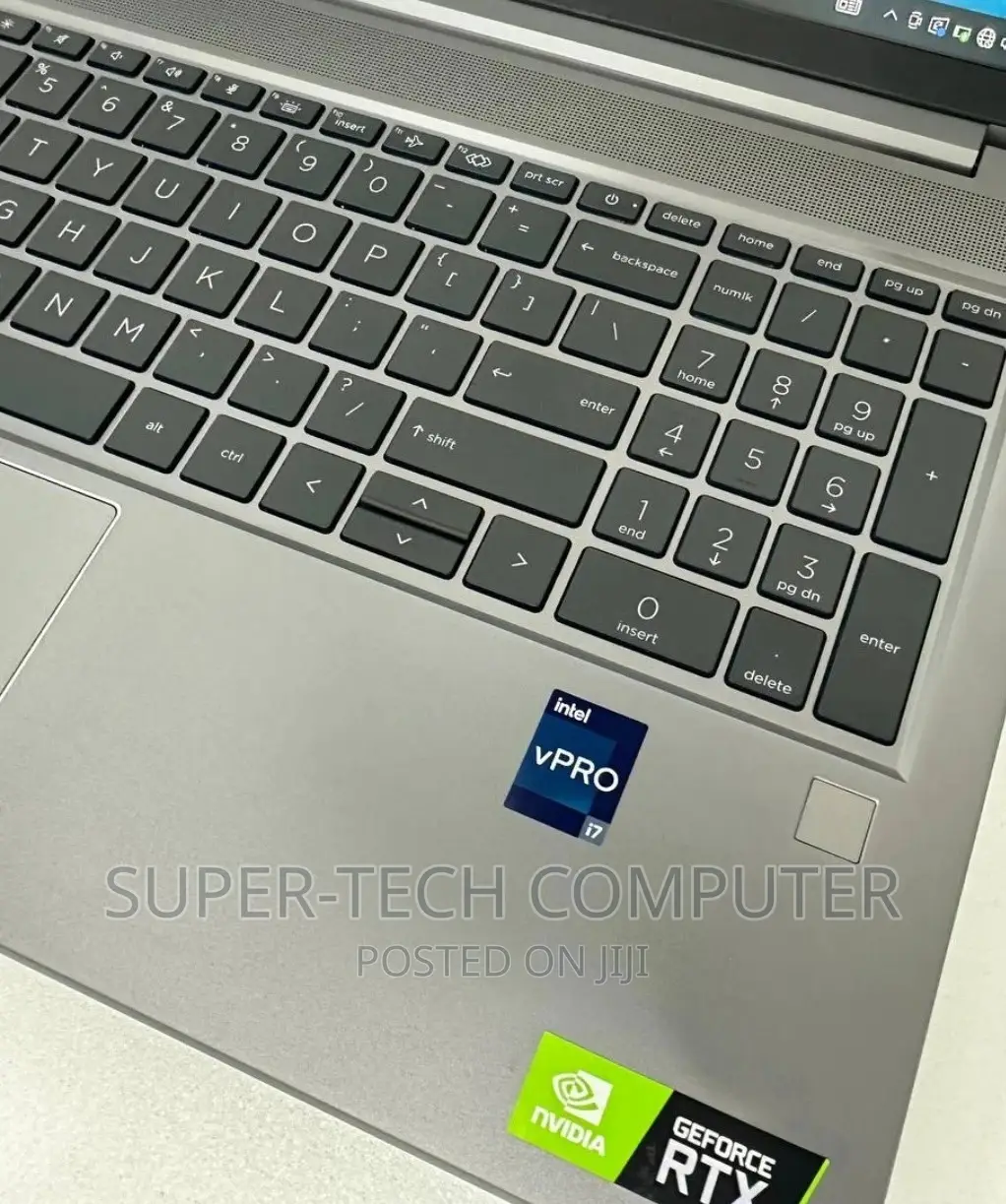 New Laptop HP Zbook Fury 15 G7 16GB Intel Core I7 SSD 512GB