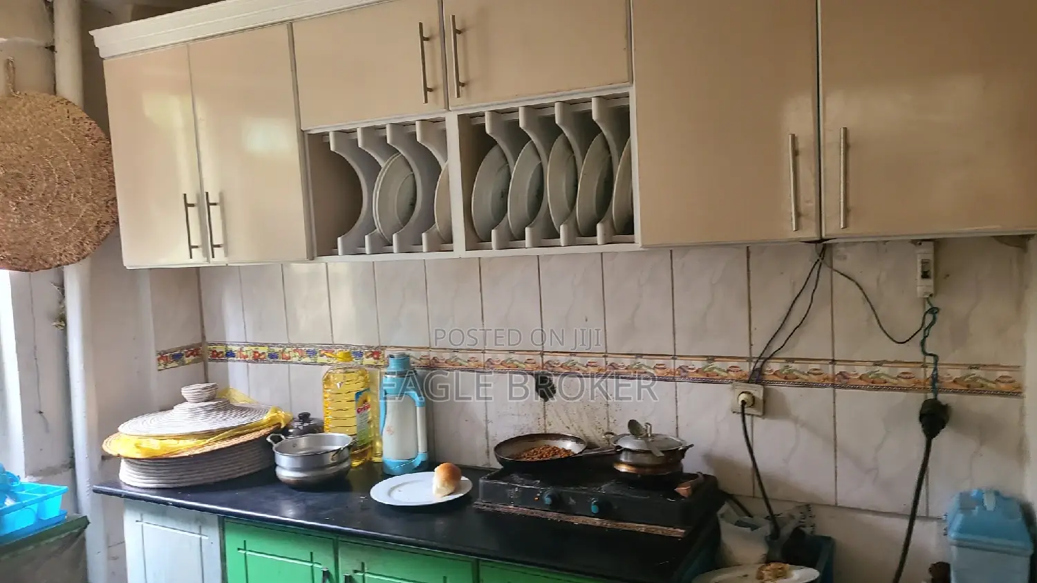 2bdrm Condo in Eagle Broker, Yeka for sale