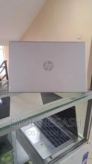 New Laptop HP ZBook Firefly 16inch G9 16GB Intel Core I7 SSD 512GB