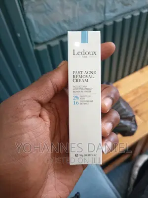 Photo - Ledoux Acne Scar Removal