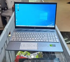 New Laptop HP Pavilion 15 8GB Intel Core I5 HDD+SSD 640GB